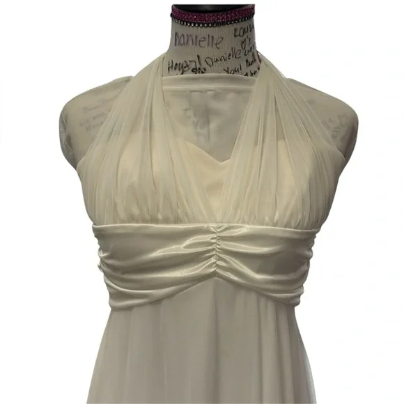 David Bridal DB STUDIO sheer matte ivory wedding event v-neck dress gown sz M - Picture 2 of 8